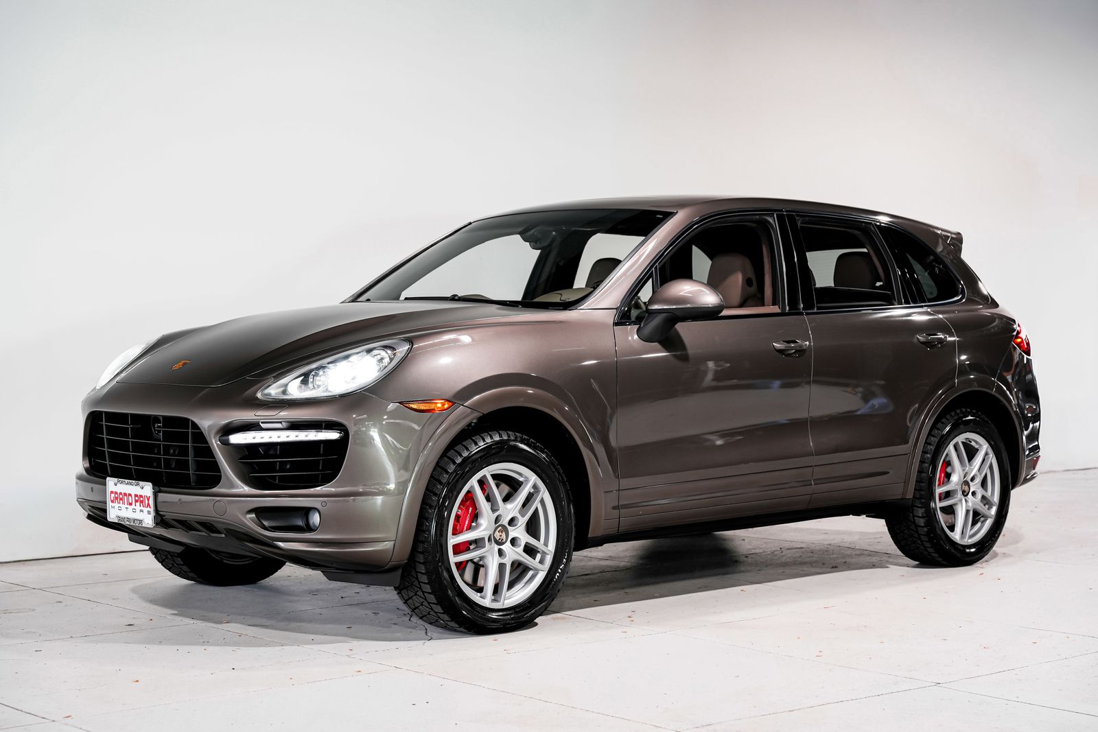 2013 Porsche Cayenne Turbo — photo 6