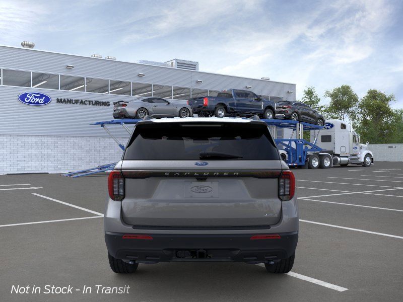 New 2026 Carbonized Gray Metallic Ford Active image 6