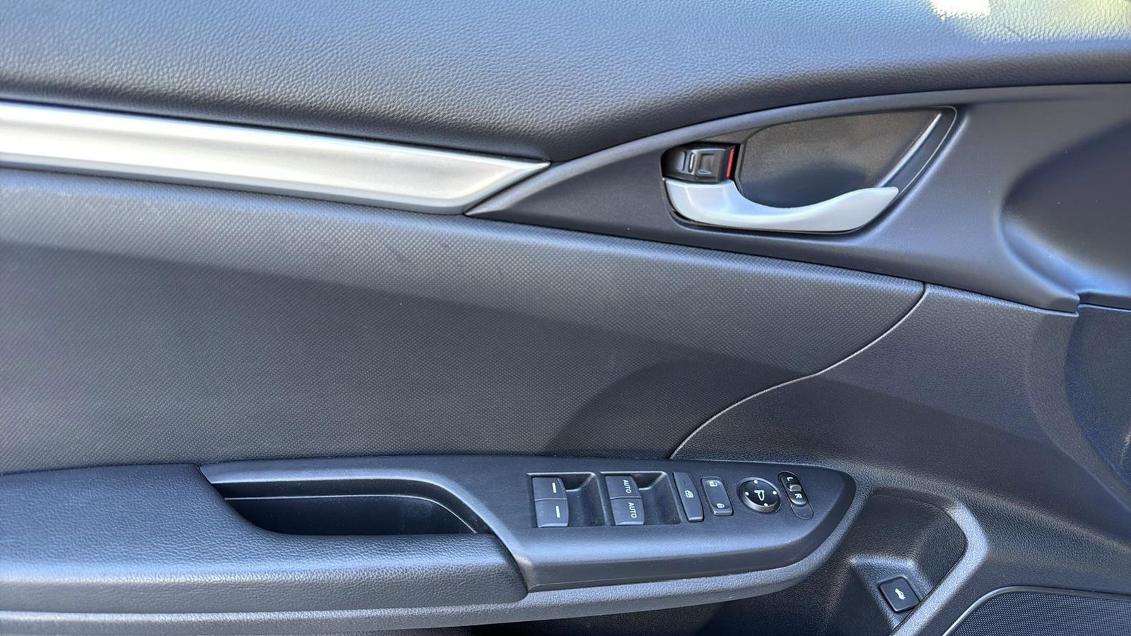 Used Car 2020 Honda Civic  Sport For Sale Under $25,000 In Austin, Texas