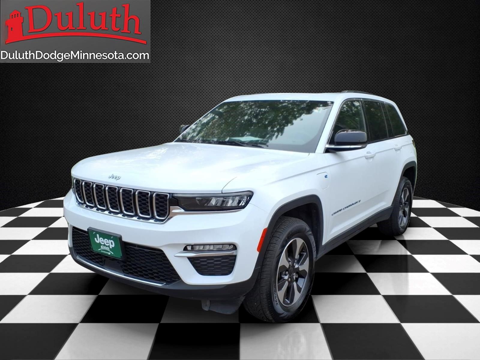 Bright White Clearcoat 2024 Jeep Grand Cherokee 4xe SUV / Crossover Four-Wheel Drive 8-Speed Automatic