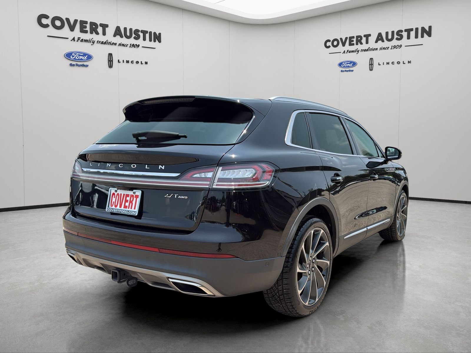 Used Car 2020 Lincoln Nautilus  Reserve For Sale Under $30,000 In Austin, Texas