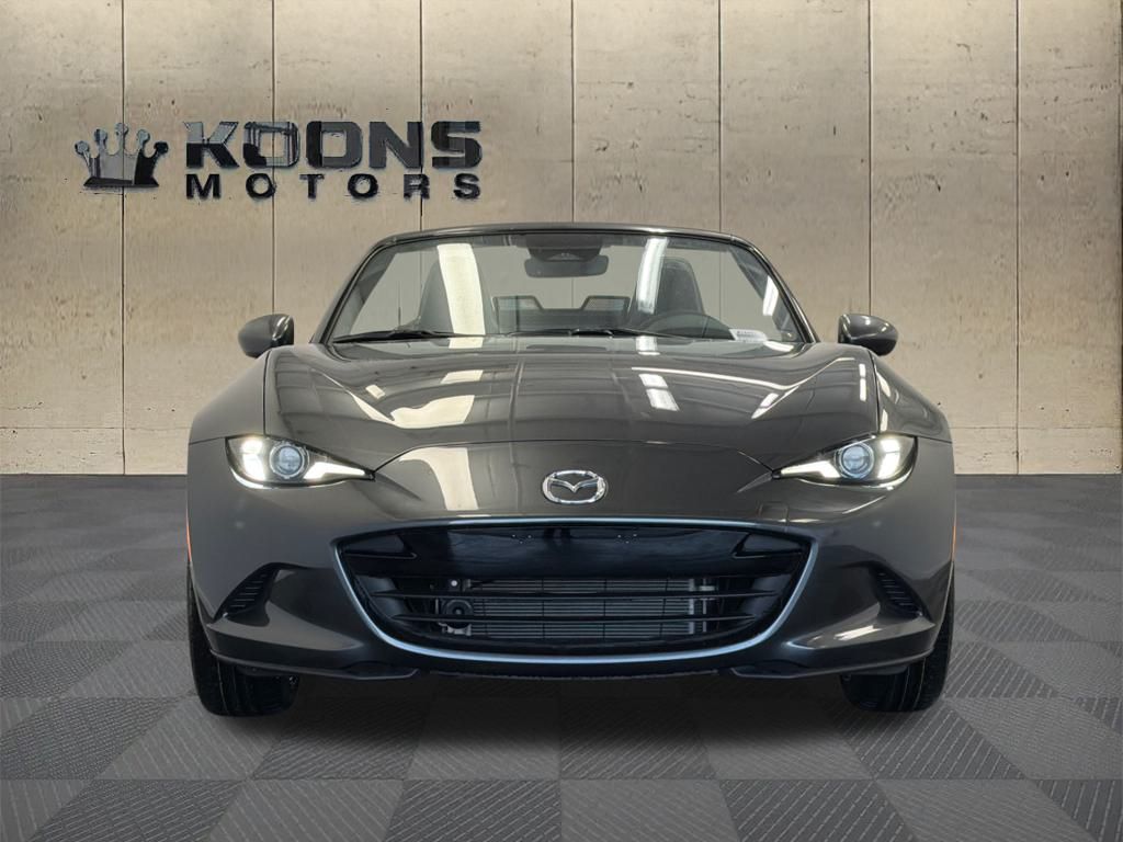 2025 Mazda MX-5 Miata Grand Touring - Photo 3