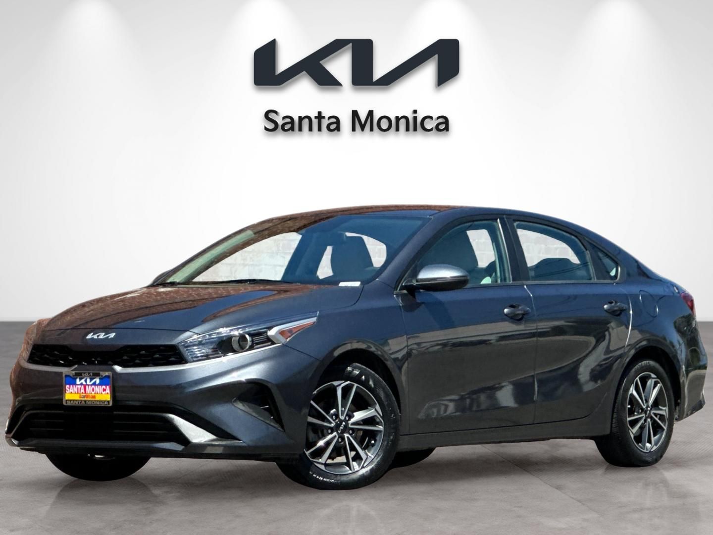 2023 Kia Forte LXS AT's photo