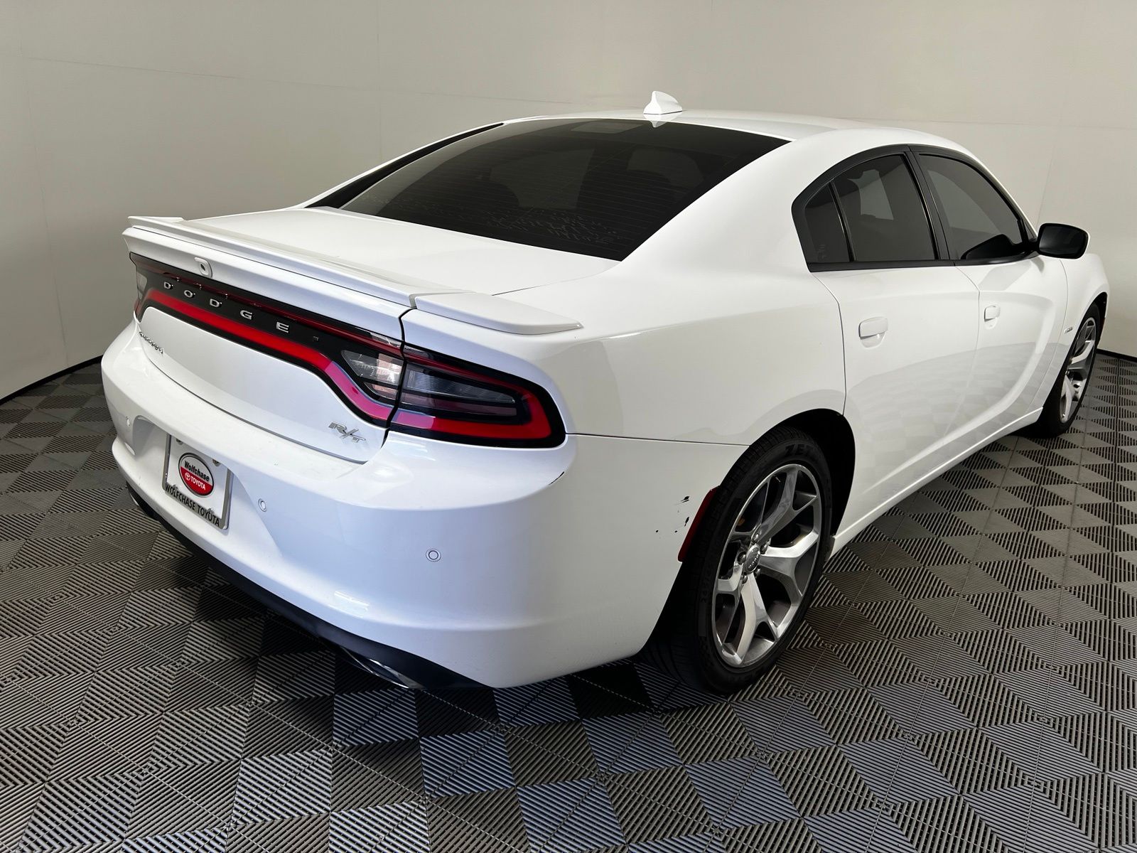 Thumbnail: 2016 Dodge Charger - 5