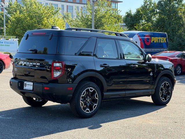 Used 2025 Shadow Black Ford Outer Banks image 10