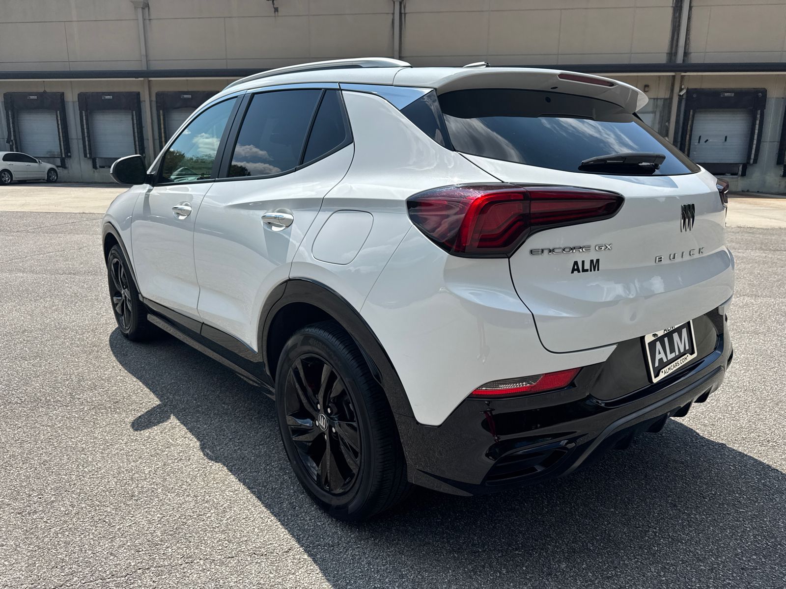 2024 Buick Encore GX Sport Touring photo 7