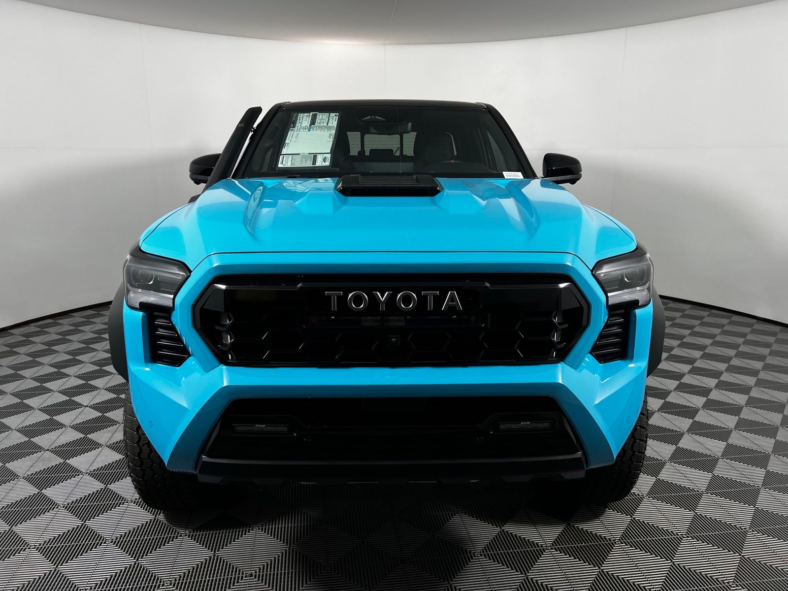 Thumbnail: 2026 Toyota Tacoma - 2