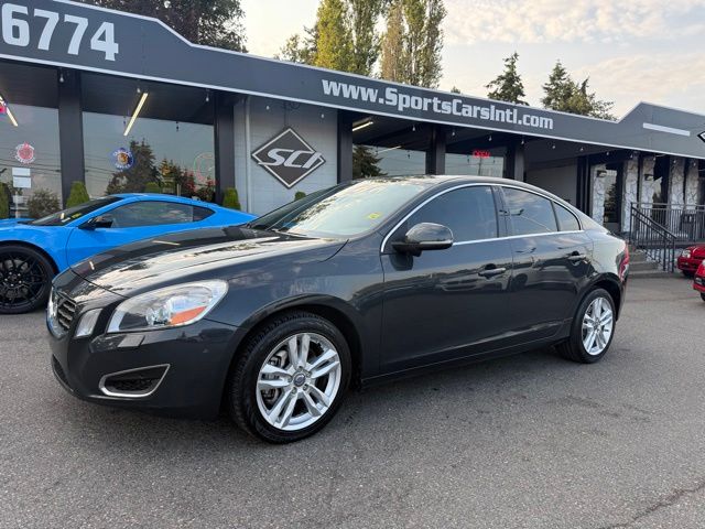 Gray Metallic 2013 Volvo S60 Sedan All-Wheel Drive 6-Speed Automatic