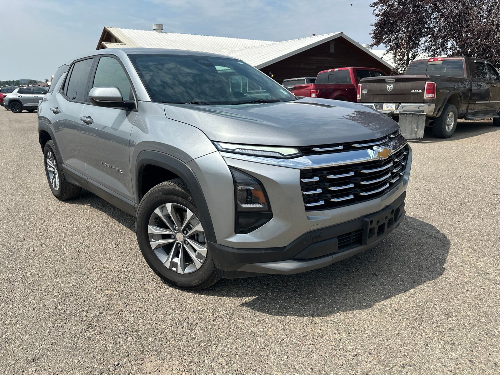 Sterling Gray Metallic 2025 Chevrolet Equinox SUV / Crossover Four-Wheel Drive 8-Speed Automatic