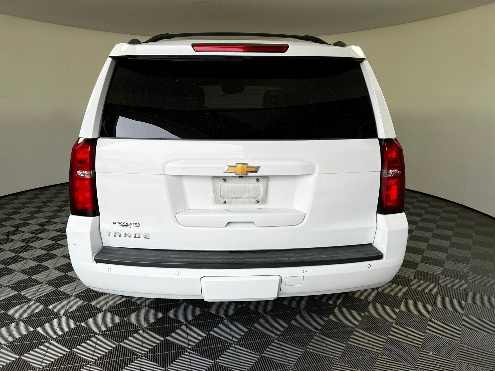 Thumbnail: 2016 Chevrolet Tahoe - 6