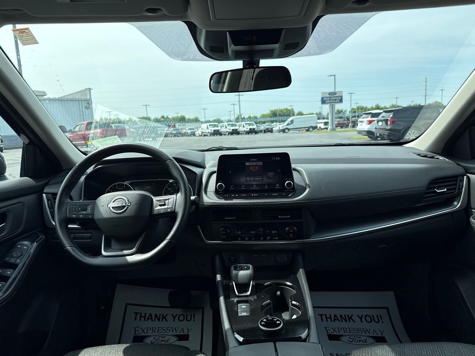 2025 Nissan Rogue image 15