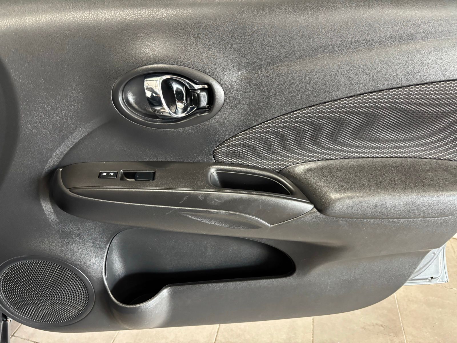 Used Car 2018 Nissan Versa  1.6 Sv For Sale Under $10,000 In Austin, Texas