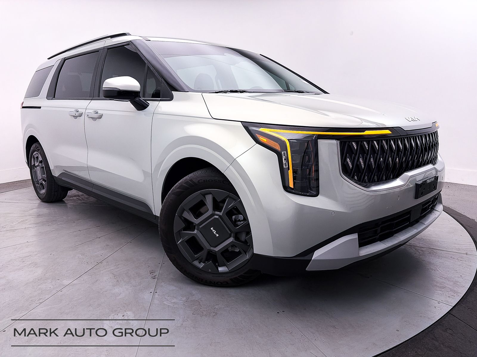 2025 Kia Carnival Hybrid EX