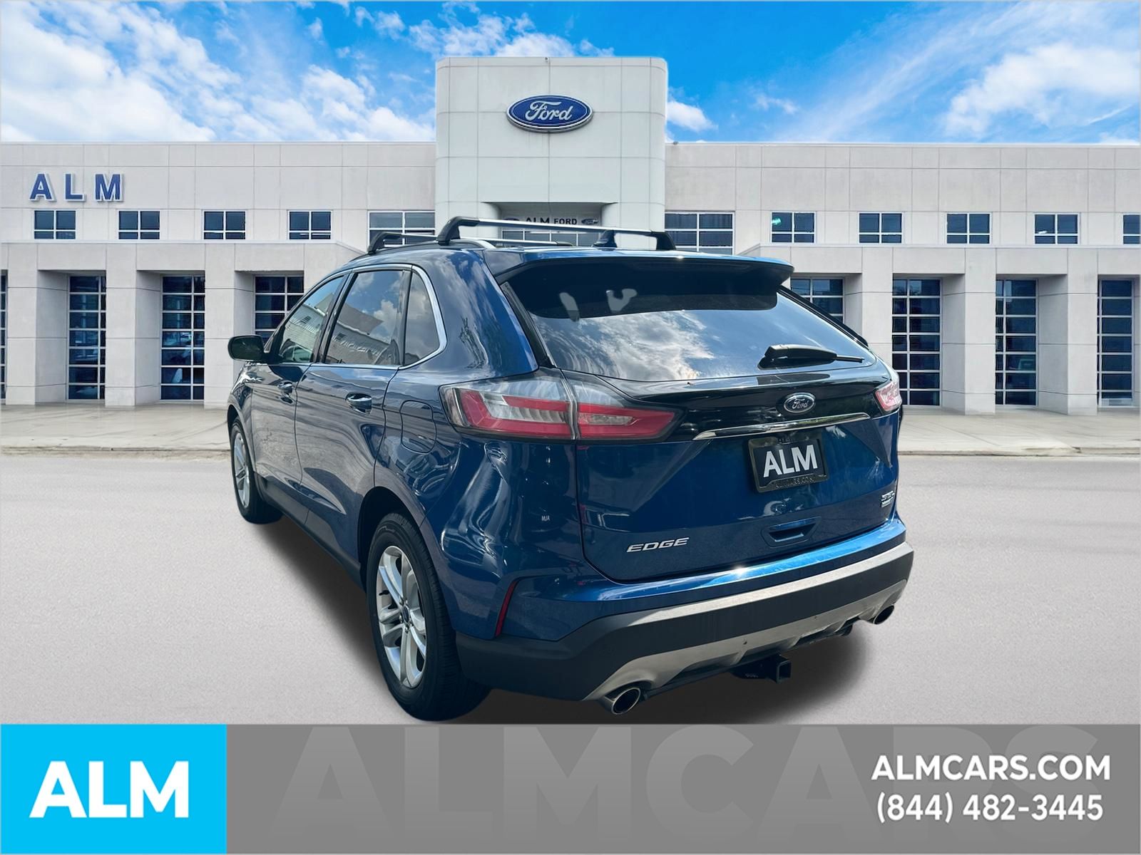 Used 2020 Blue Ford SEL image 8