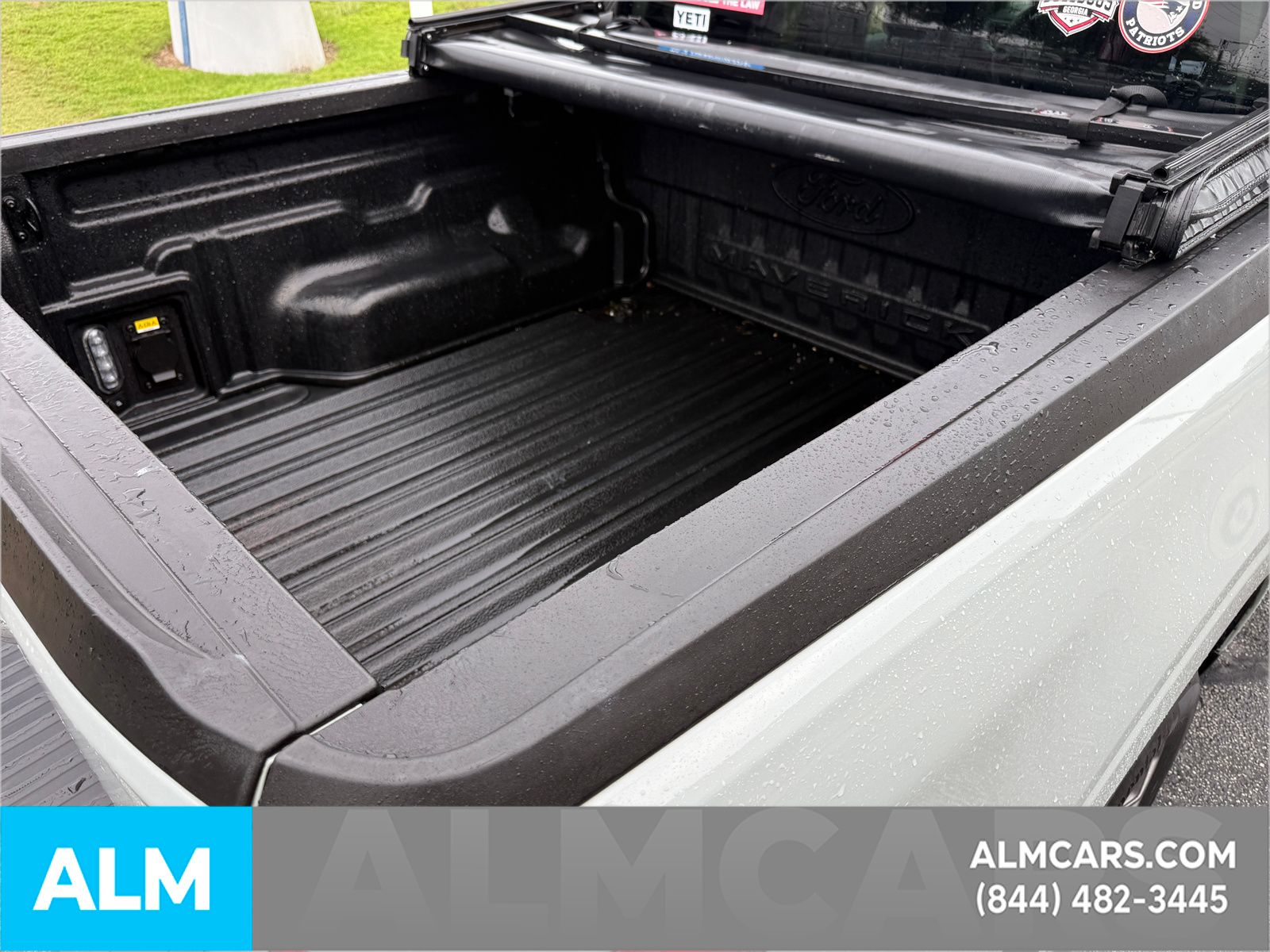 Used 2024 Cactus Green / Gray Ford XLT image 8