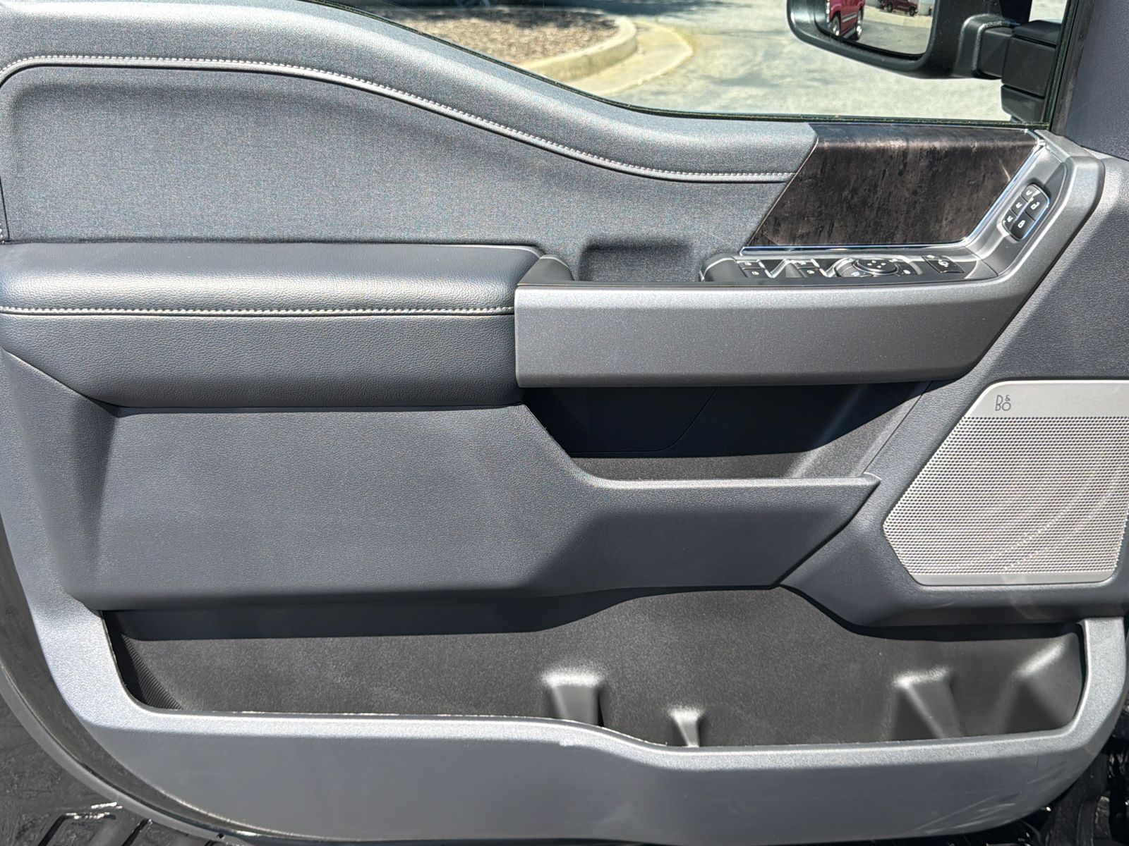 New 2026 Agate Black Metallic Ford F-350® Lariat® image 11