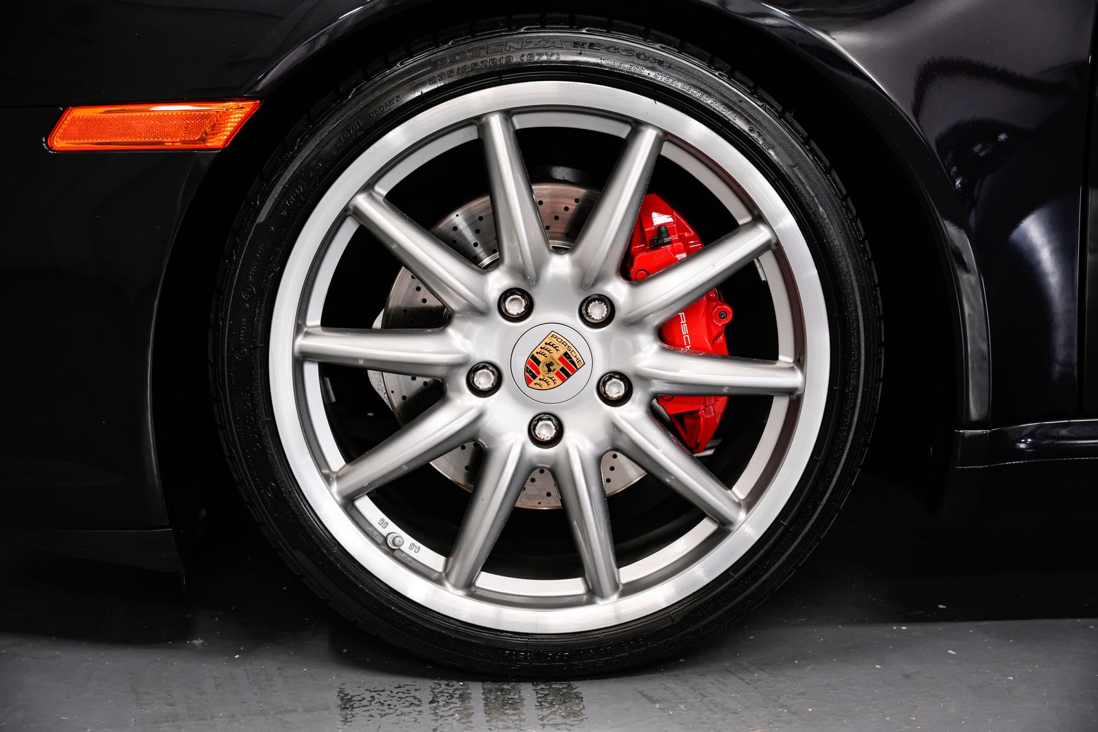 2011 Porsche 911 Carrera S — photo 42