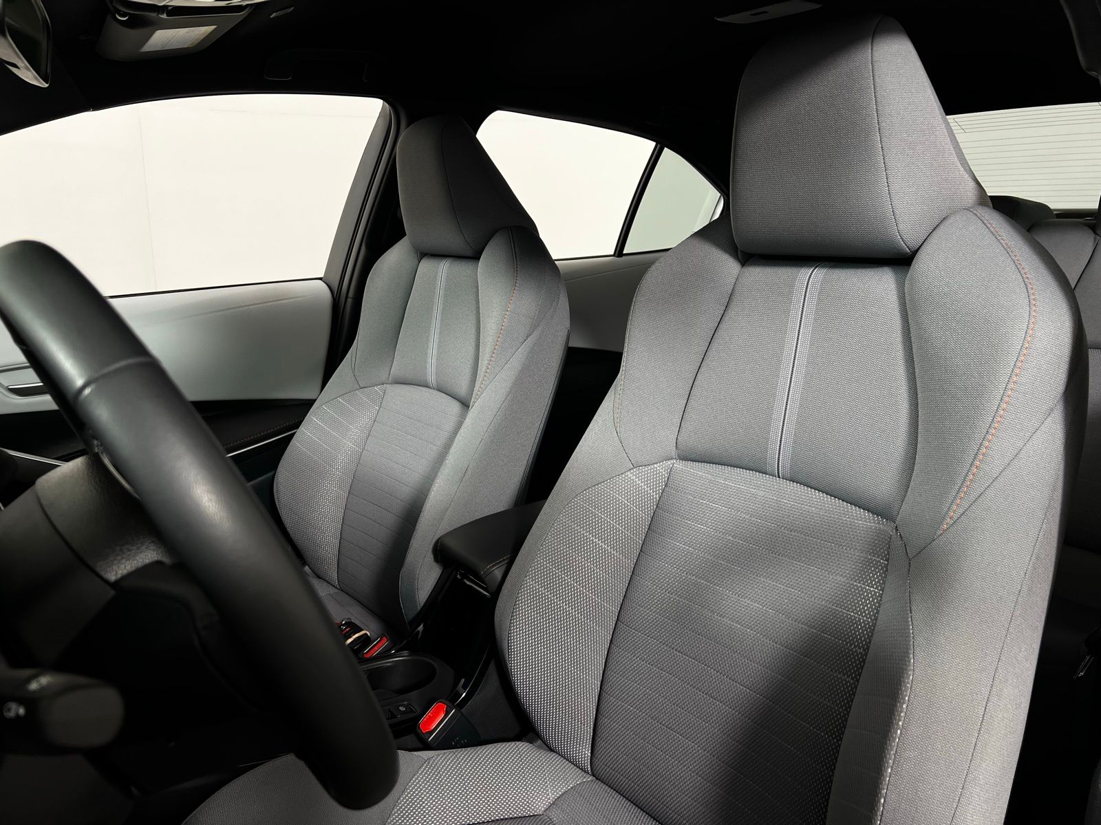 Thumbnail: 2025 Toyota Corolla - 13