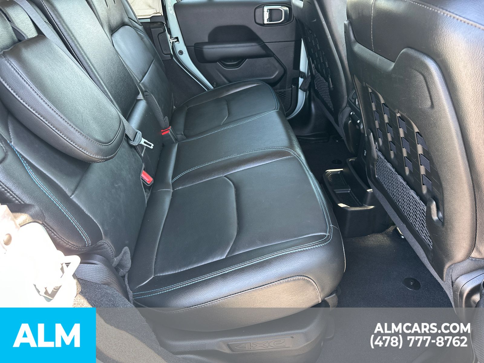 Used 2023 Gray Jeep Rubicon 4xe image 17