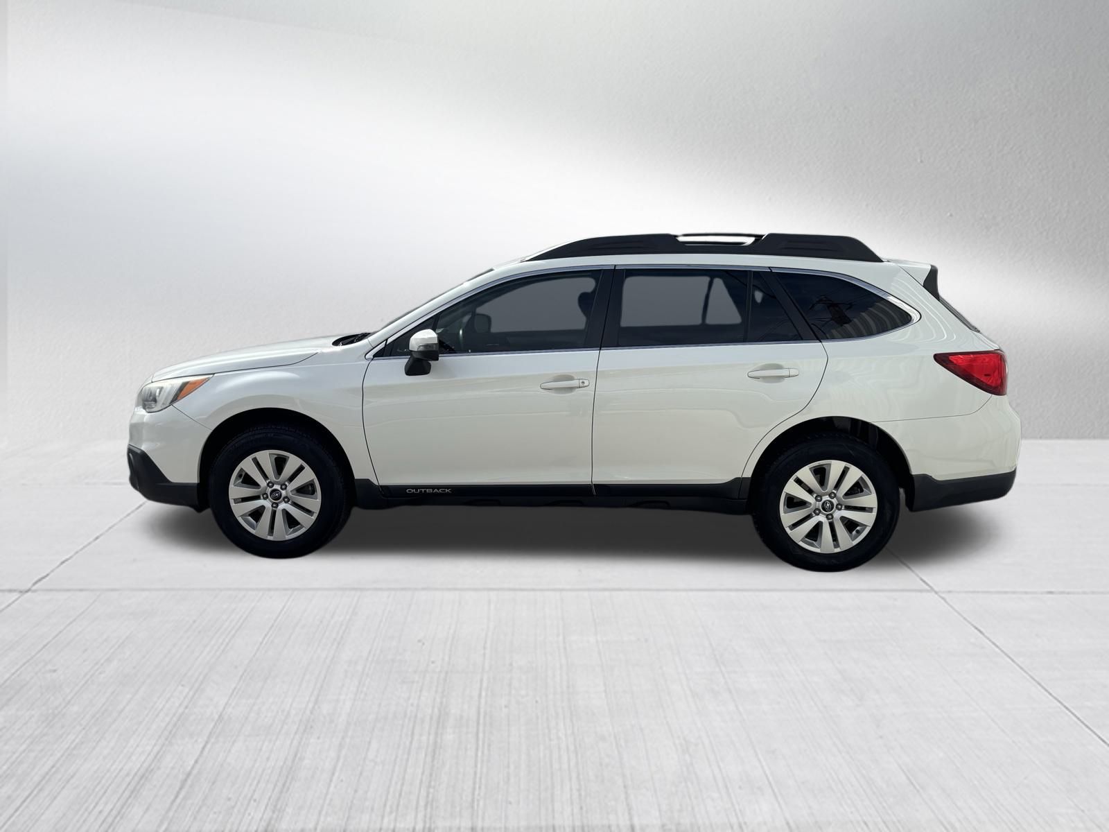 Used Car 2017 Subaru Outback  2.5i Premium For Sale Under $10,000 In Austin, Texas