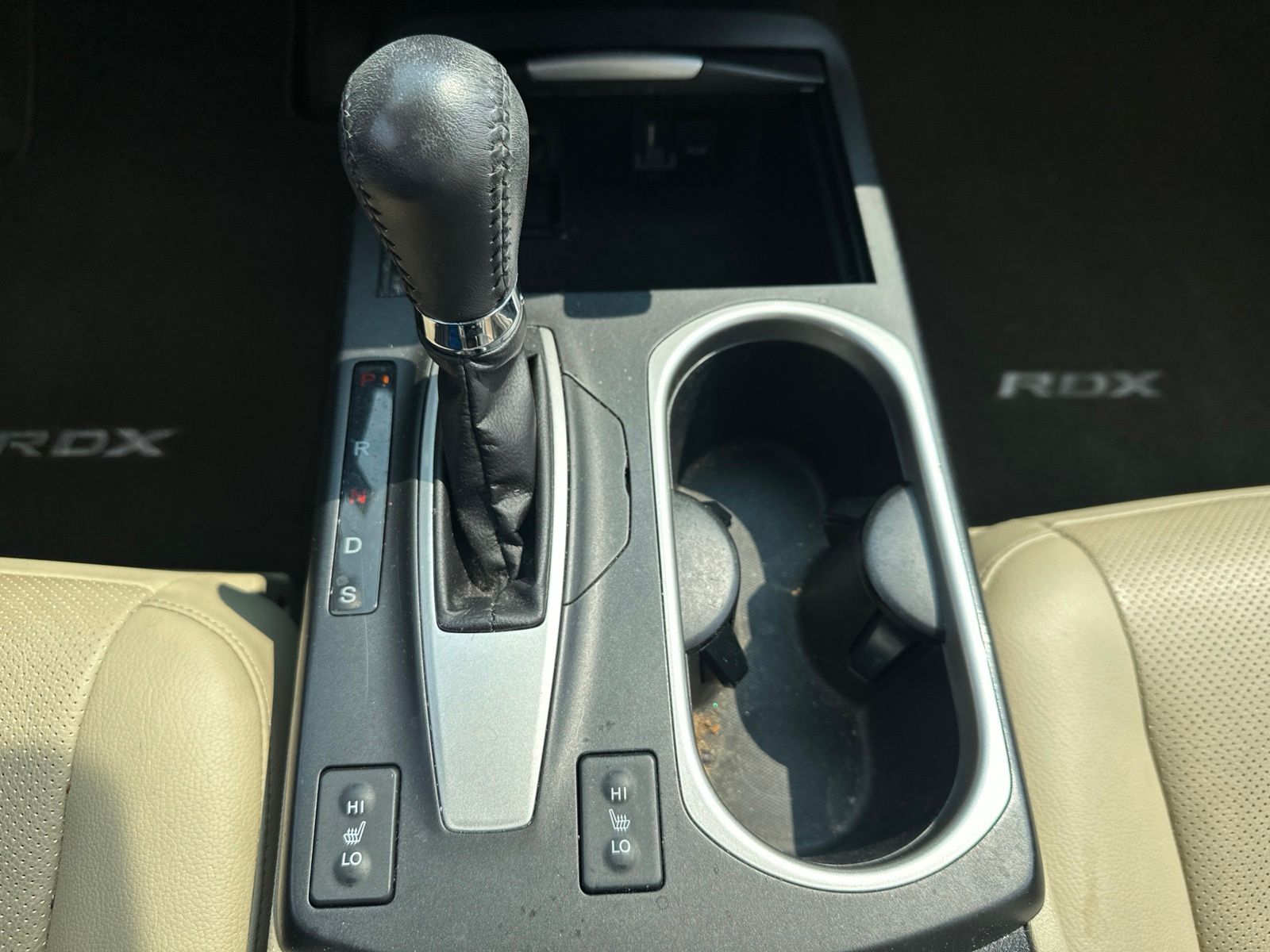 Used 2016 White Acura  image 22
