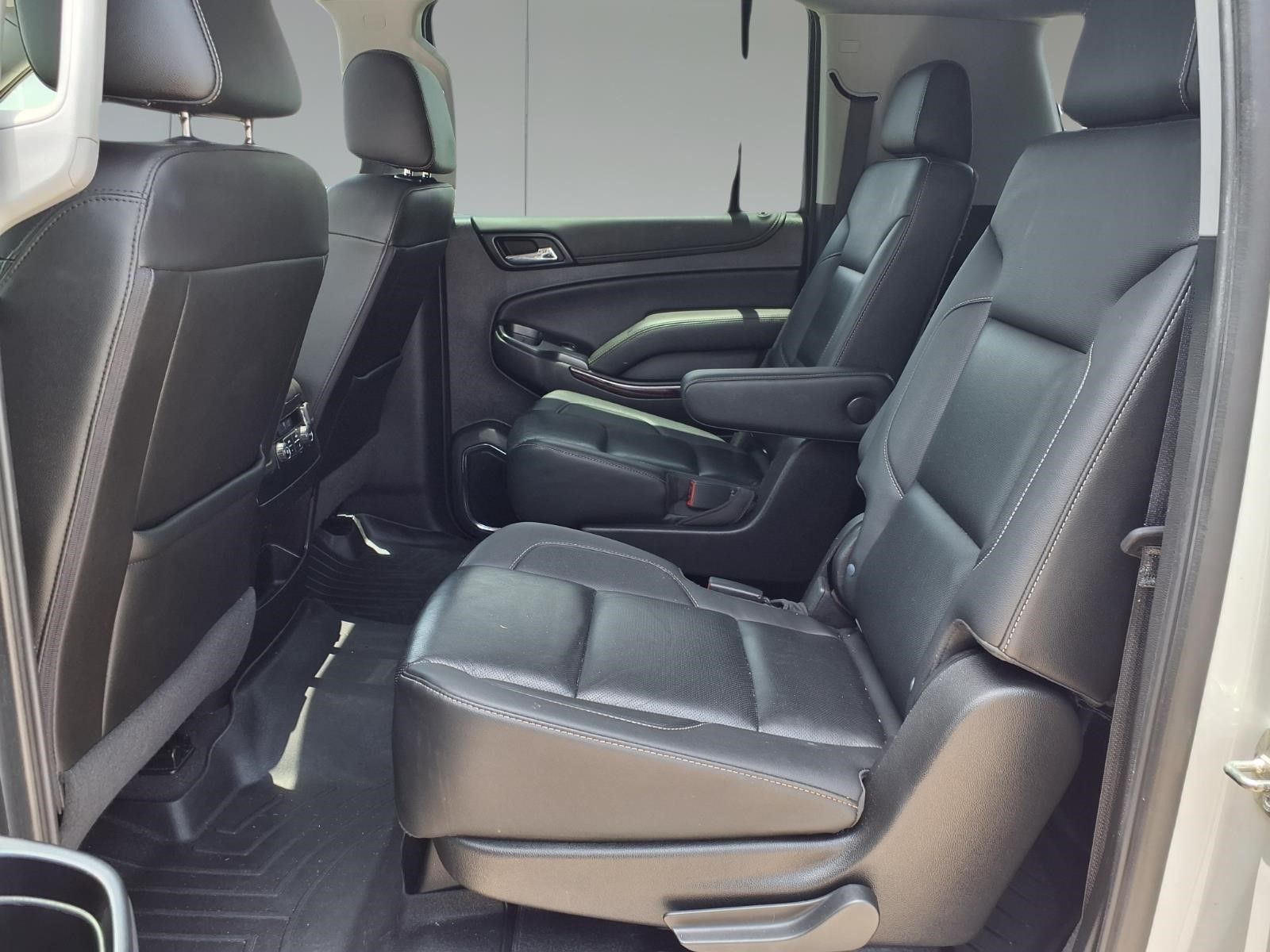 2020 GMC Yukon XL SLT White at Bayway Cadillac of The Woodlands