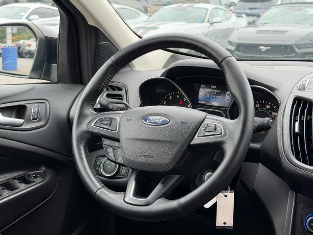Used 2018 Shadow Black Ford SEL image 17