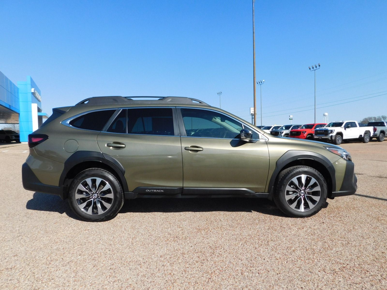 2025 Subaru Outback Limited 18