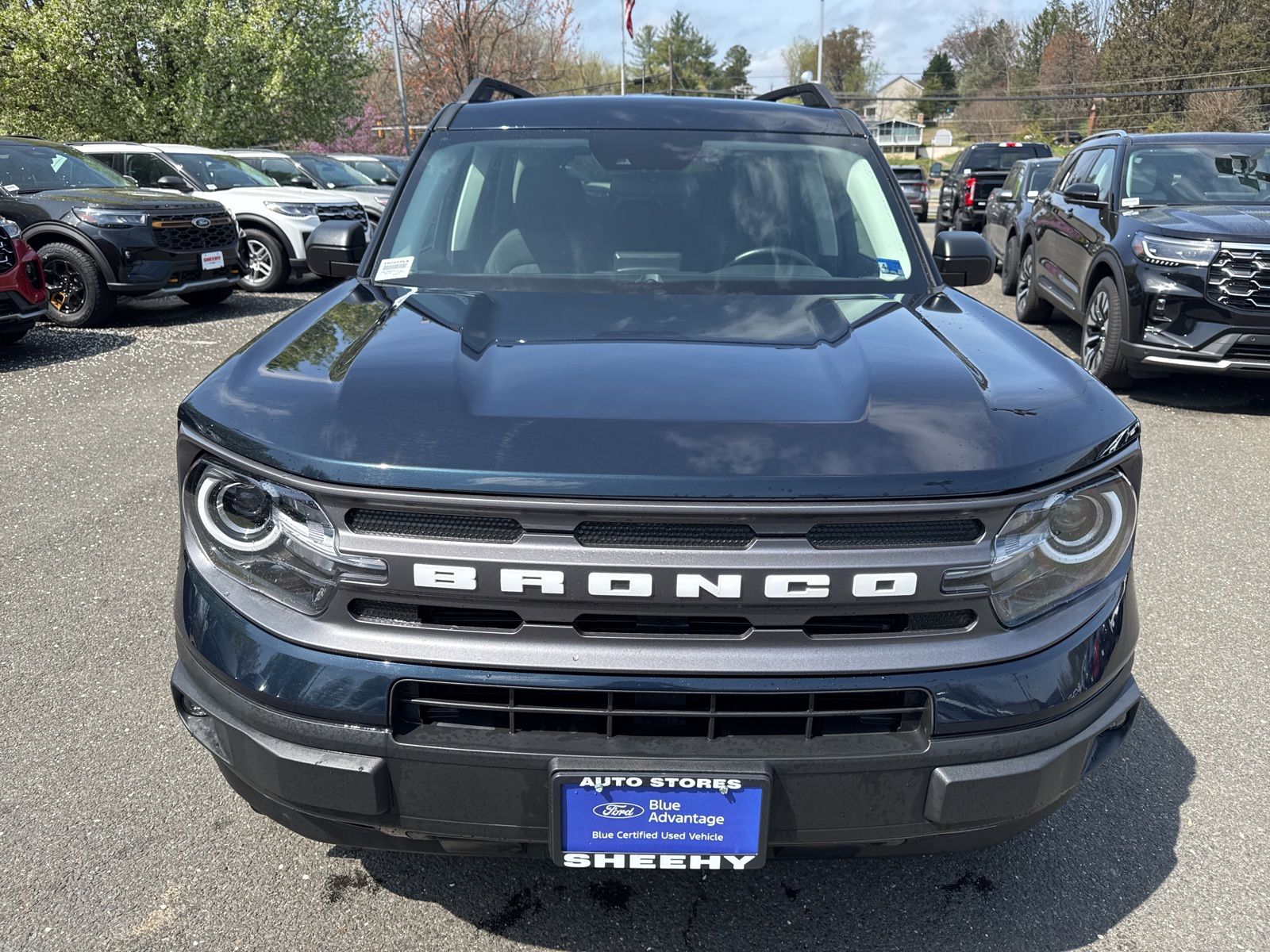 View vehicle photo 6