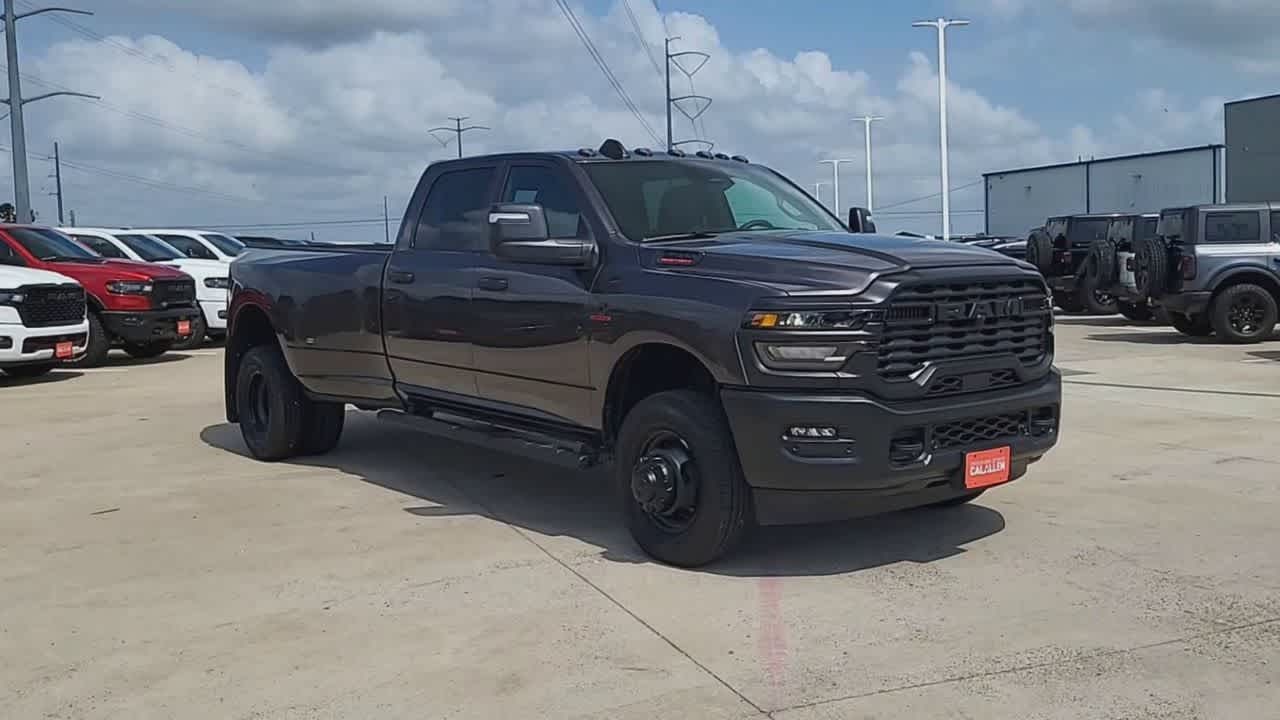 View vehicle photo 2