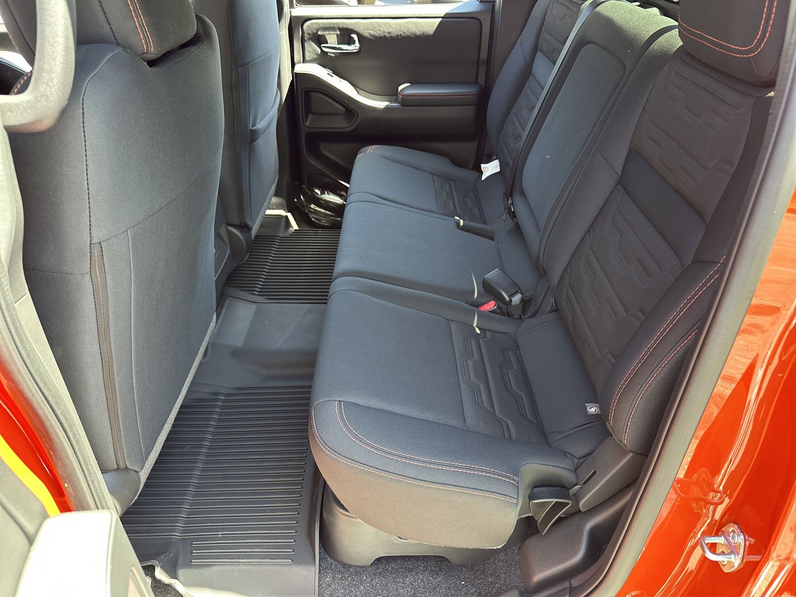 2025 Nissan Frontier PRO-4X photo 20