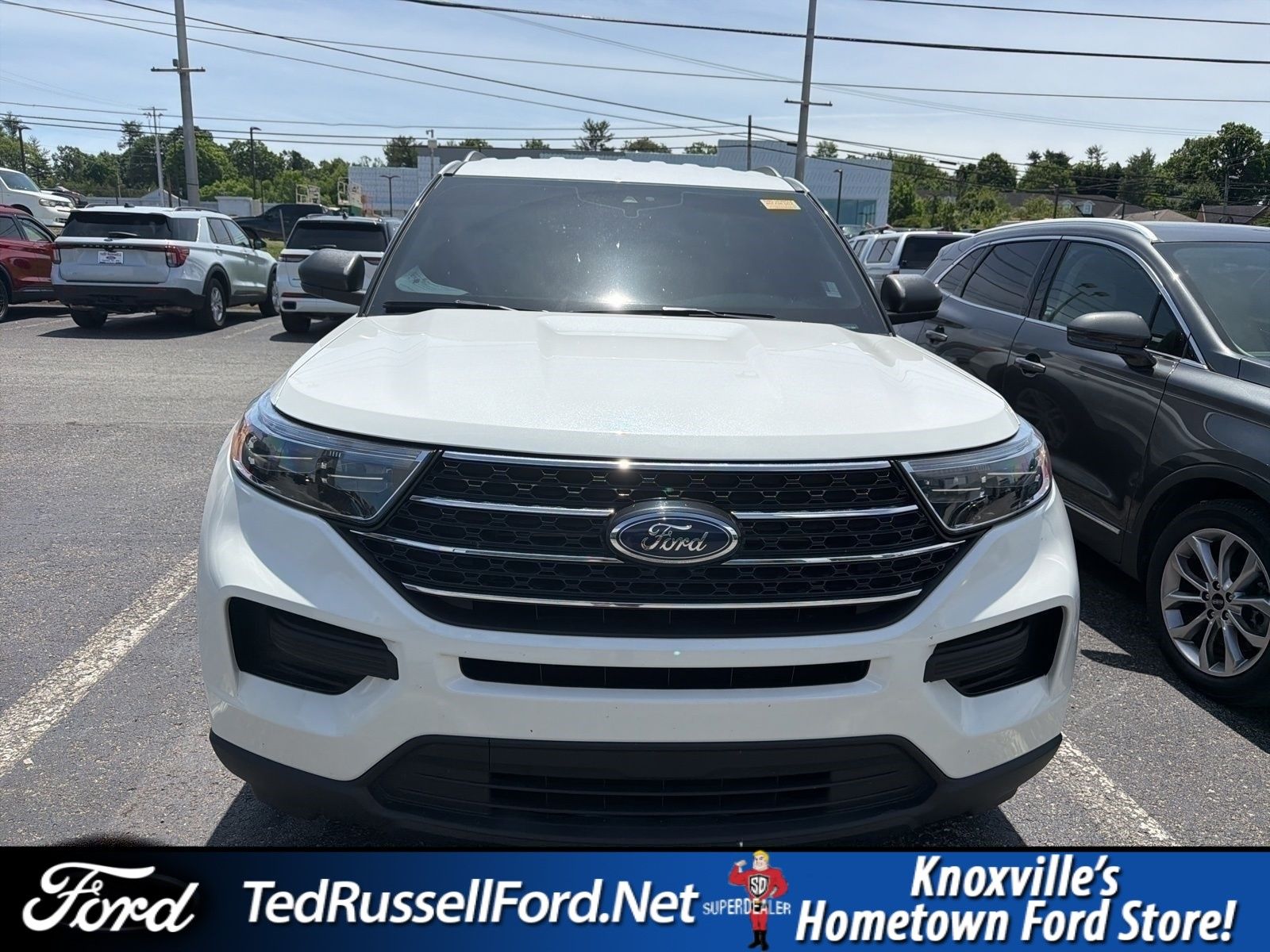 White Metallic 2023 Ford Explorer XLT AWD SUV / Crossover All-Wheel Drive Automatic