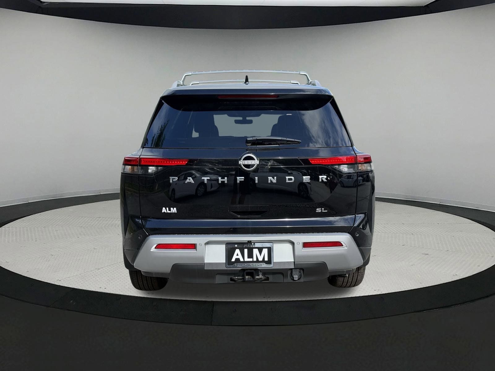 2025 Nissan Pathfinder SL photo 30