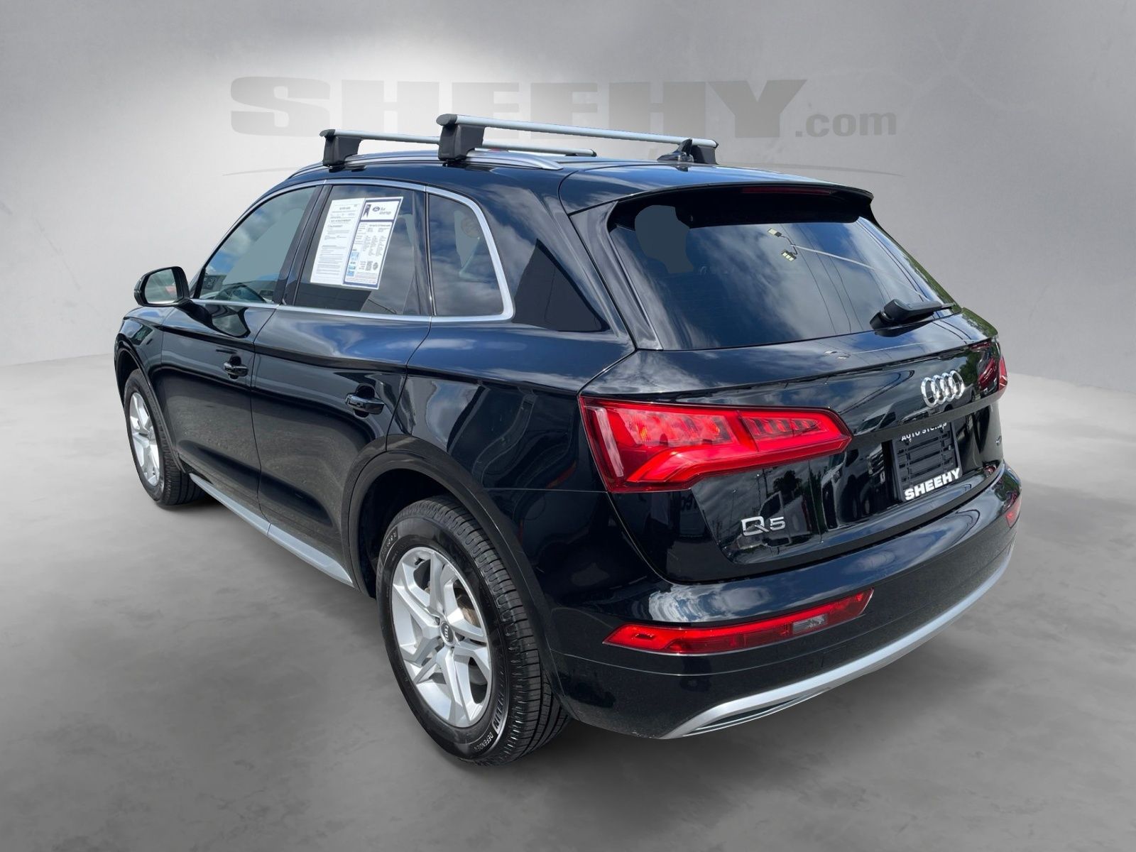 Used 2019 Brilliant Black Audi 2.0T Premium image 6