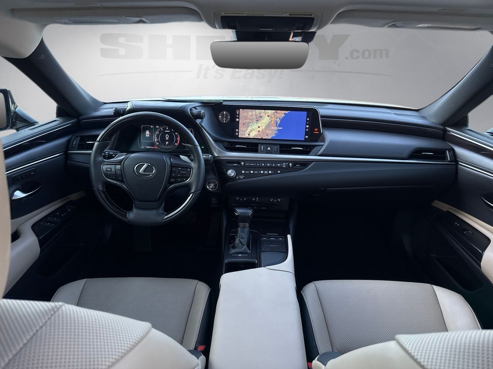 Used 2021 White Lexus 350 image 3