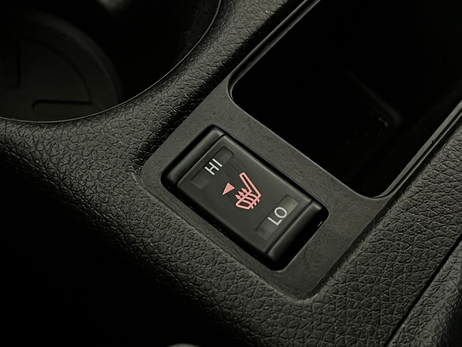 Thumbnail: 2018 Nissan Rogue - 21