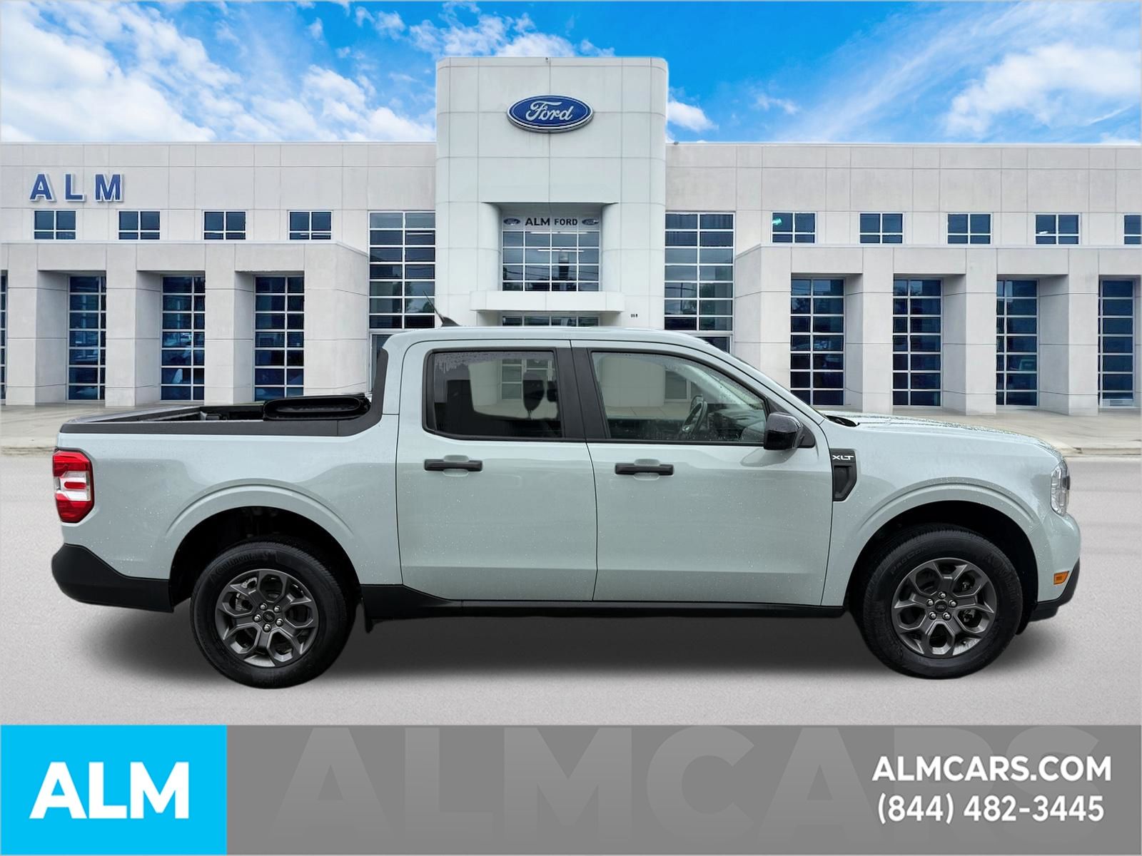 Used 2024 Cactus Green / Gray Ford XLT image 5