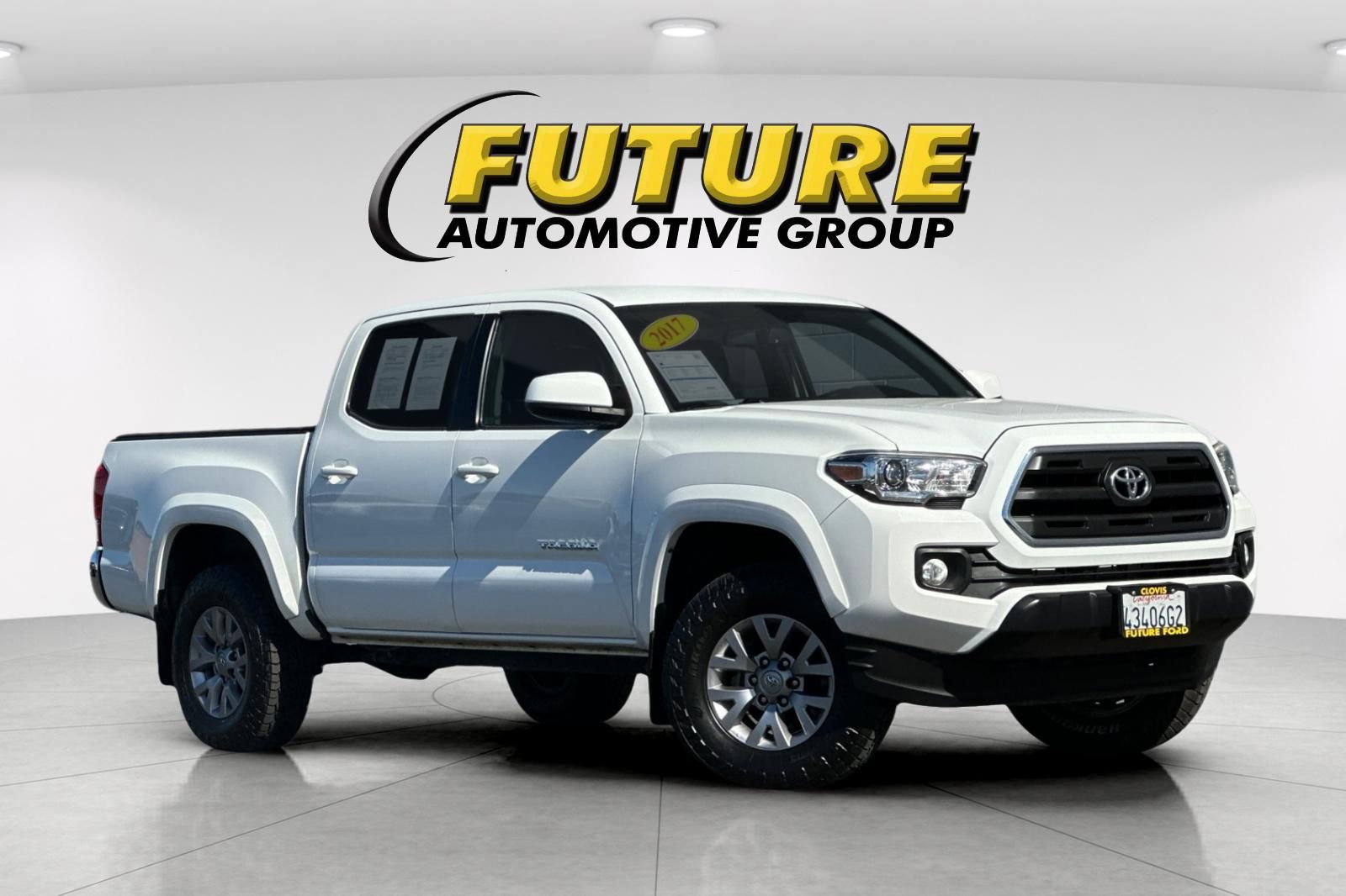 Super White 2017 Toyota Tacoma Pickup Truck Four-Wheel Drive 6-Speed Automatic