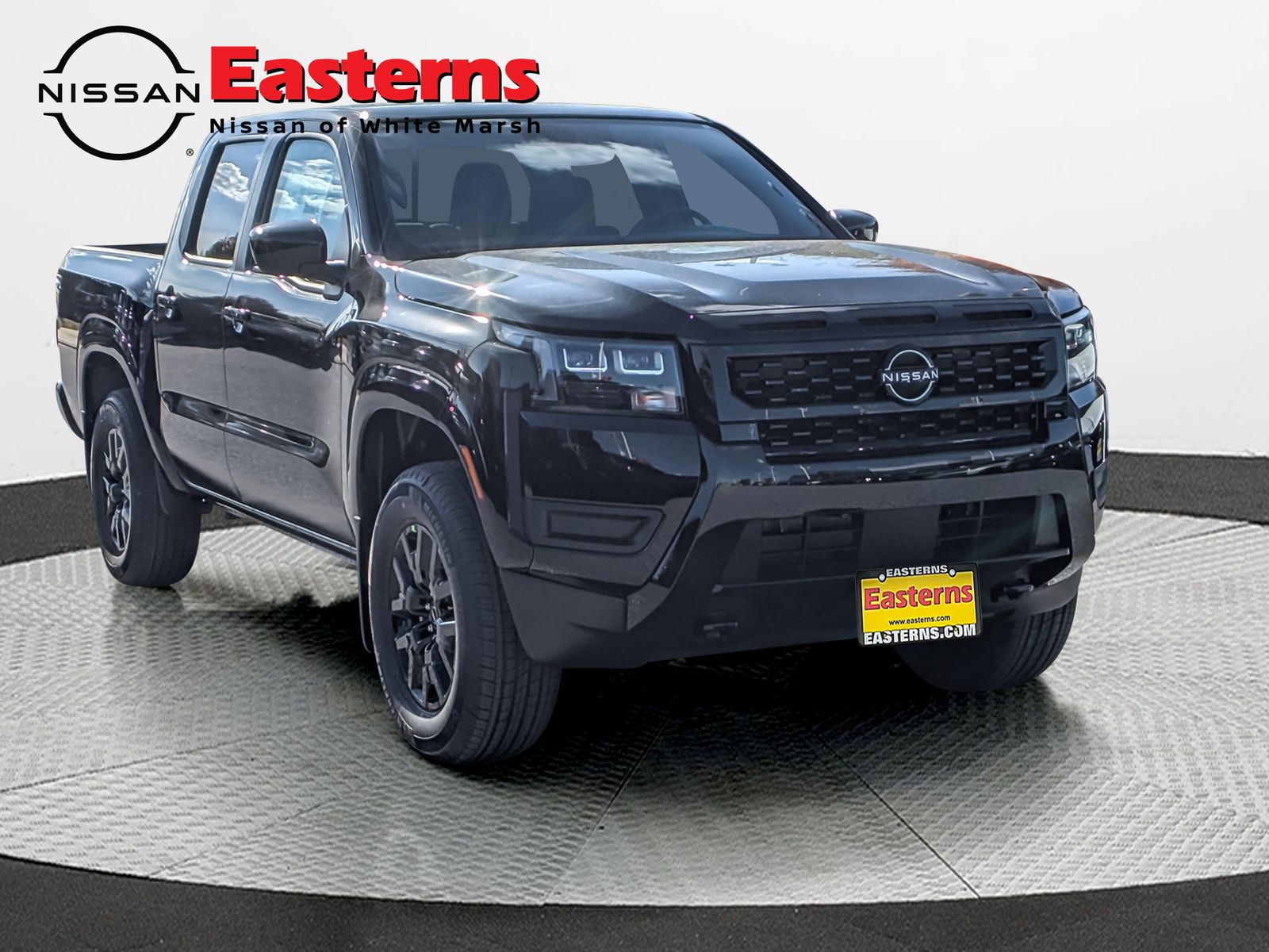 2026 Nissan Frontier SV photo 2