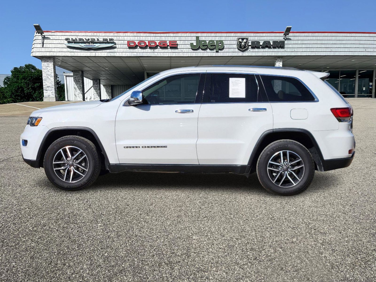 2020 Jeep Grand Cherokee Limited 3