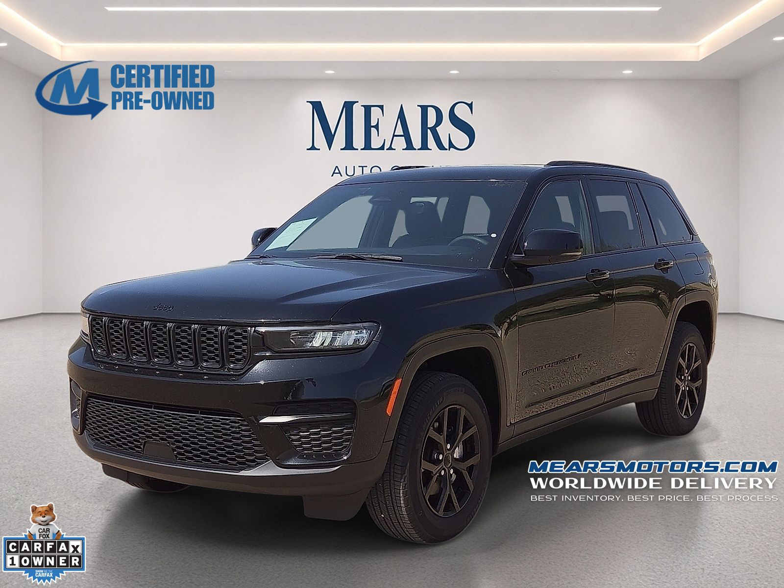 Diamond Black Crystal Pearlcoat 2025 Jeep Grand Cherokee SUV / Crossover Four-Wheel Drive 8-Speed Automatic