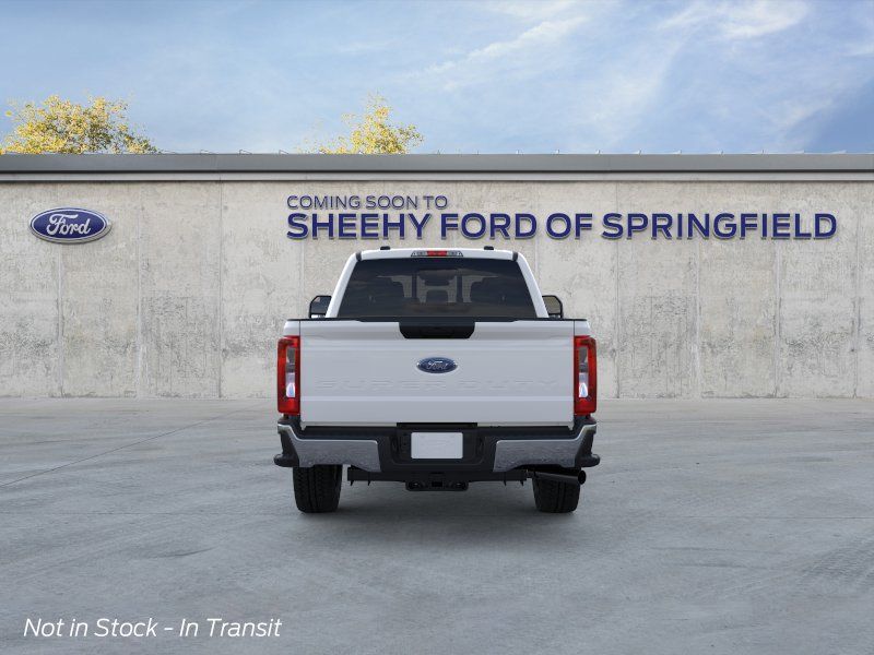 New 2026 Oxford White Ford XLT image 7