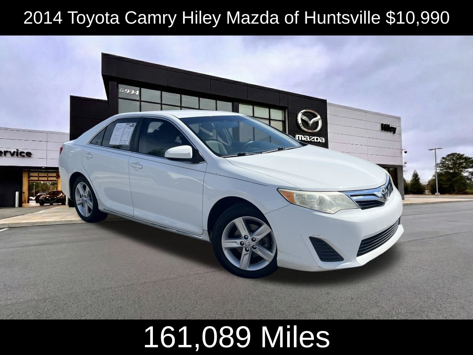 Super White 2014 Toyota Camry Sedan Front-Wheel Drive 6-Speed Automatic