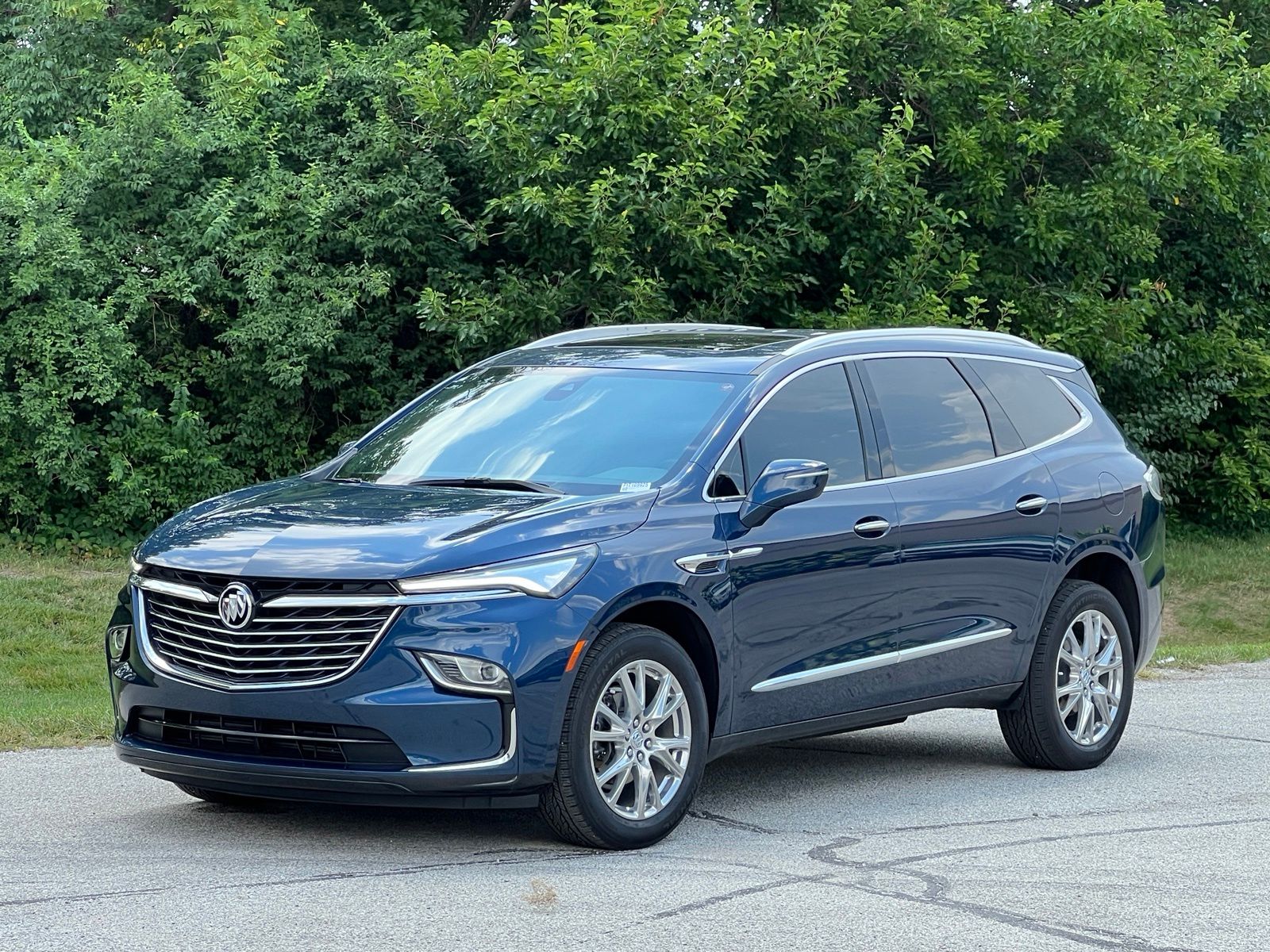 Emperor Blue Metallic 2024 Buick Enclave SUV / Crossover Four-Wheel Drive 9-Speed Automatic
