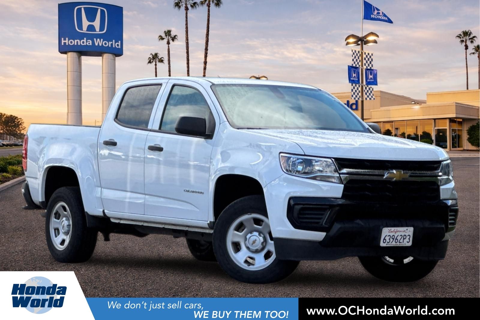 Summit White 2022 Chevrolet Colorado Work Truck Crew Cab RWD Pickup Truck 4X2 6-Speed Automatic
