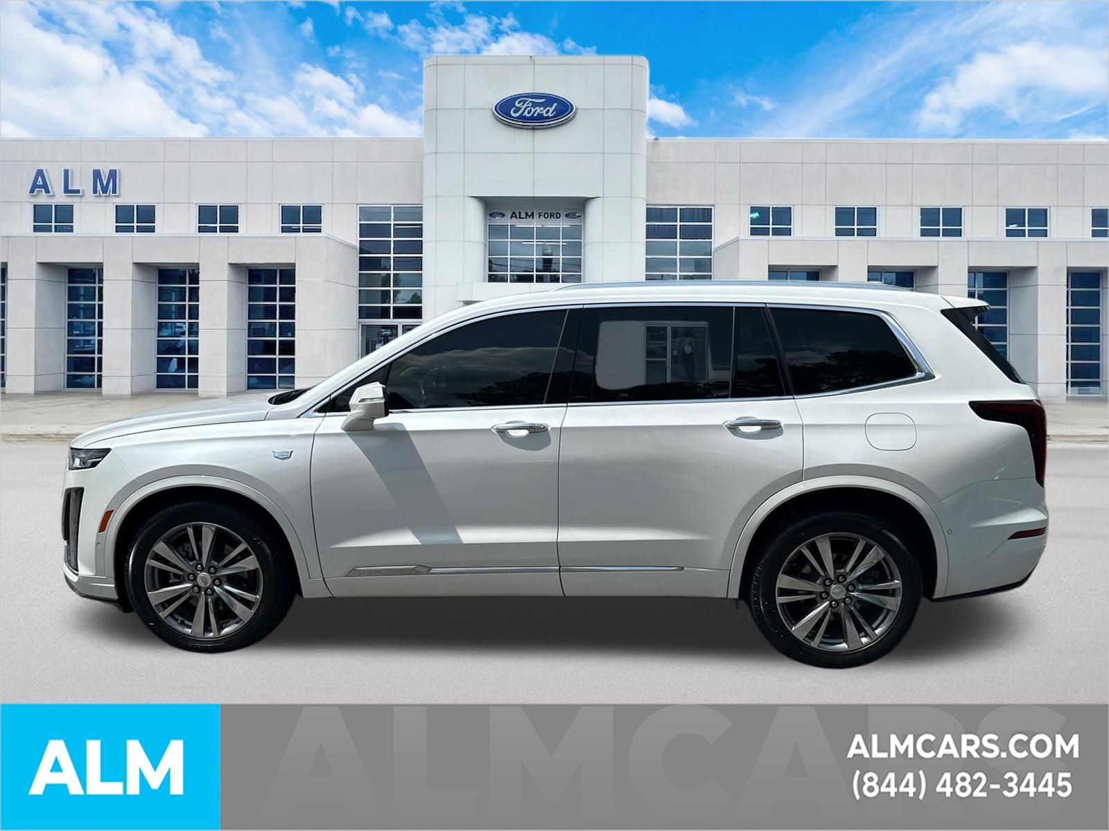Used 2021 White Cadillac Premium Luxury image 9
