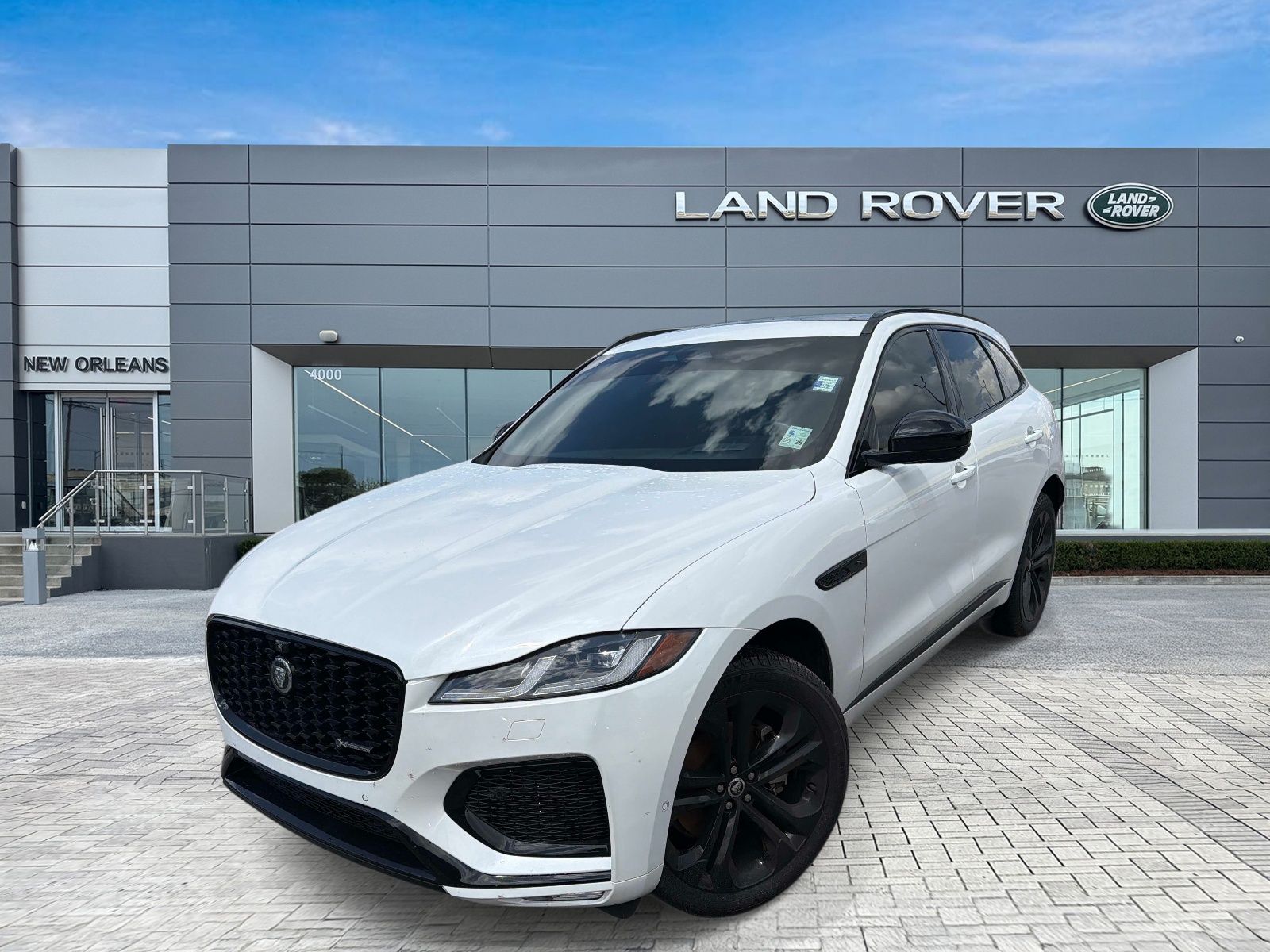 Ostuni Pearl White Metallic 2025 Jaguar F-PACE P250 R-Dynamic S AWD SUV / Crossover All-Wheel Drive 8-Speed Automatic