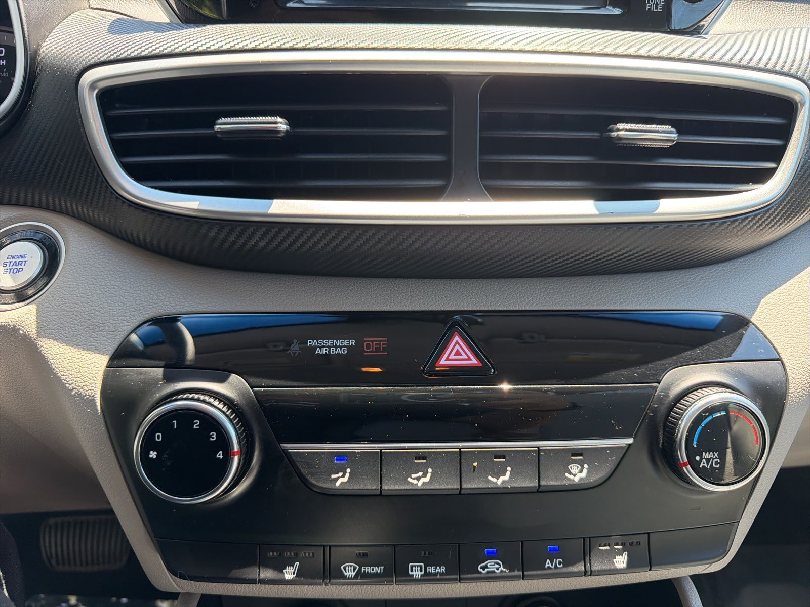 Used 2019 Black Noir Pearl Hyundai Value image 26