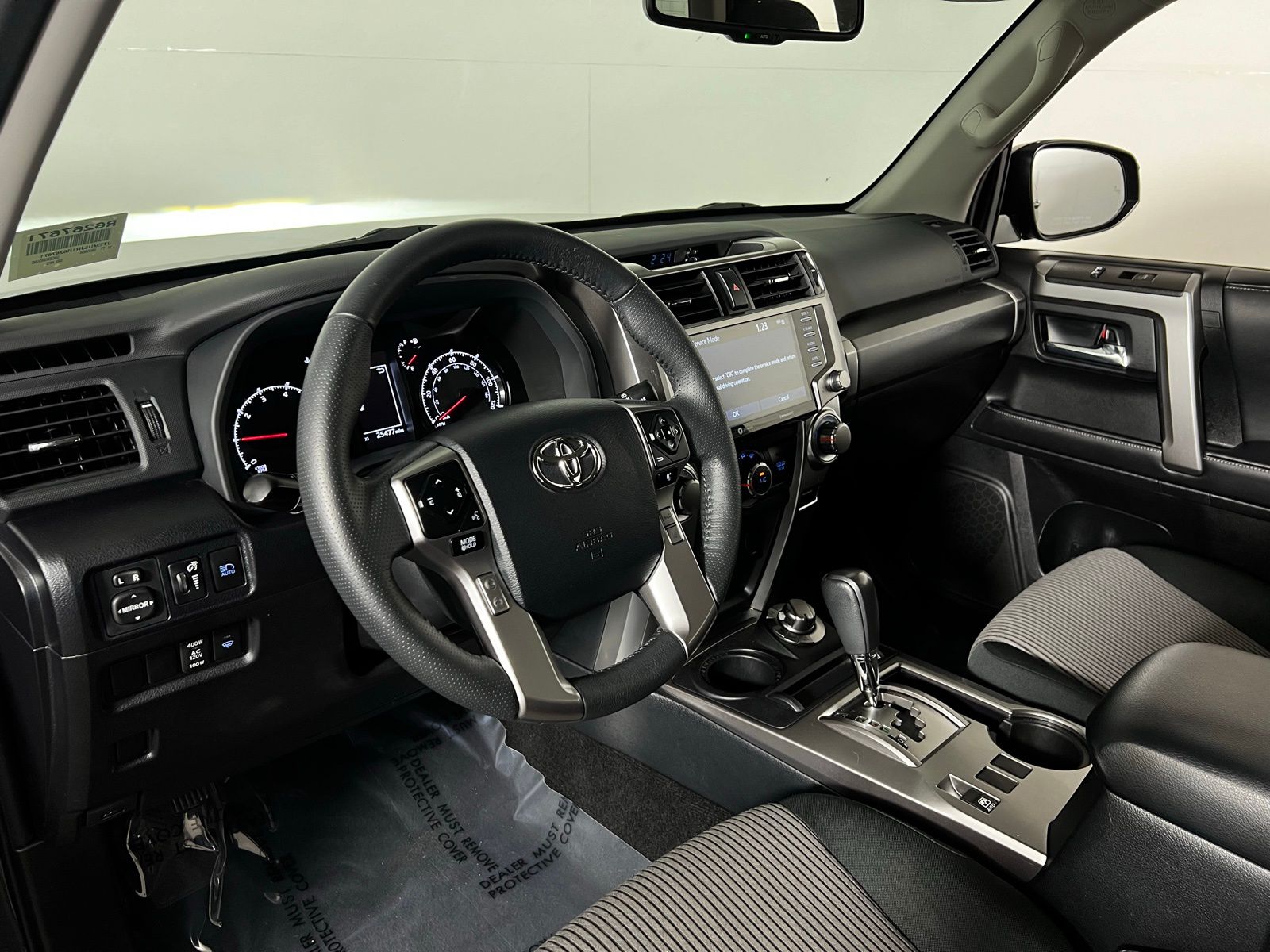 2024 Toyota 4Runner SR5 12