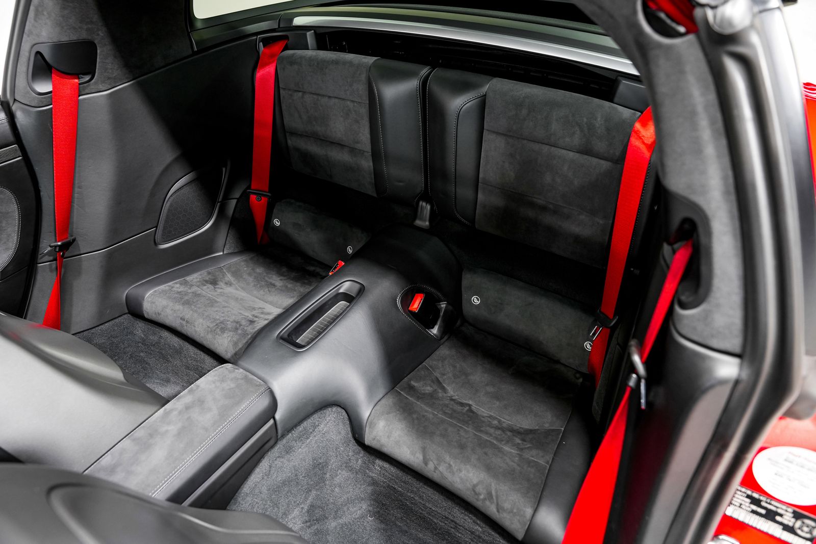 2017 Porsche 911 Targa 4 GTS — photo 22